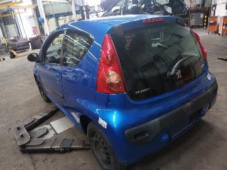 Peugeot 107 107 Hatchback 1.0 12V (384F(1KR)) [50kW]  (06-2005/05-2014) picture 4