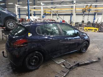 Peugeot 208 208 I (CA/CC/CK/CL) Hatchback 1.2 Vti 12V PureTech 82 (EB2F(HMZ)) [60k=
W]  (03-2012/12-2019) picture 3