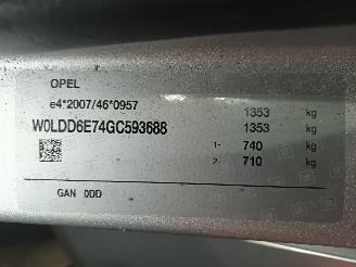 Opel Karl Karl Hatchback 5-drs 1.0 12V (B10XE(Euro 6)) [55kW]  (01-2015/03-2019)= picture 6