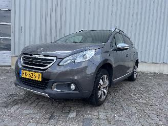 Voiture accidenté Peugeot 2008 2008 (CU) MPV 1.2 12V e-THP PureTech 110 (EB2DT(HNZ)) [81kW]  (01-2015=
/12-2019) 2015/12