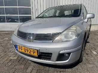 Schadeauto Nissan Tiida Tiida (C11X) Hatchback 1.6 16V (HR16DE) [81kW]  (09-2007/12-2011) 2008/1