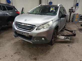 demontáž osobní automobily Peugeot 2008 2008 (CU) MPV 1.2 Vti 12V PureTech 82 (EB2F(HMZ)) [60kW]  (03-2013/12-=
2018) 2015/11