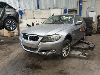 disassembly passenger cars BMW 3-serie 3 serie (E90) Sedan 318i 16V (N43-B20A) [105kW]  (09-2007/10-2011) 2011/8