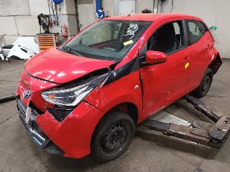 Vrakbiler auto Toyota Aygo Aygo (B40) Hatchback 1.0 12V VVT-i (1KR-FE) [53kW]  (03-2018/...) 2019/1