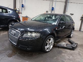 Uttjänta bilar auto Audi A3 A3 Sportback (8PA) Hatchback 5-drs 2.0 FSI 16V (BVY) [110kW]  (09-2004=
/06-2008) 2006/6