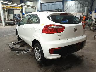 Kia Rio Rio III (UB) Hatchback 1.1 CRDi VGT 12V (D3FA) [55kW]  (09-2011/12-201=
7) picture 4
