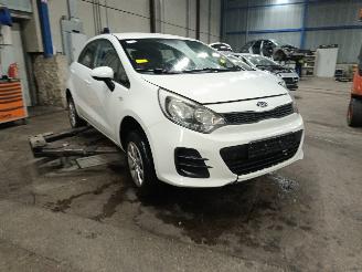 Kia Rio Rio III (UB) Hatchback 1.1 CRDi VGT 12V (D3FA) [55kW]  (09-2011/12-201=
7) picture 2