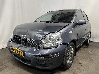 skadebil auto Toyota Yaris Yaris (P1) Hatchback 1.3 16V VVT-i (2SZFE) [64kW]  (04-2002/09-2005) 2005/10