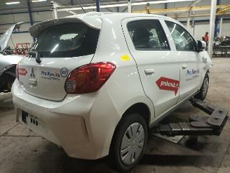 Mitsubishi Space-star Space Star (A0) Hatchback 1.2 12V (3A92) [52kW]  (08-2020/...) picture 3