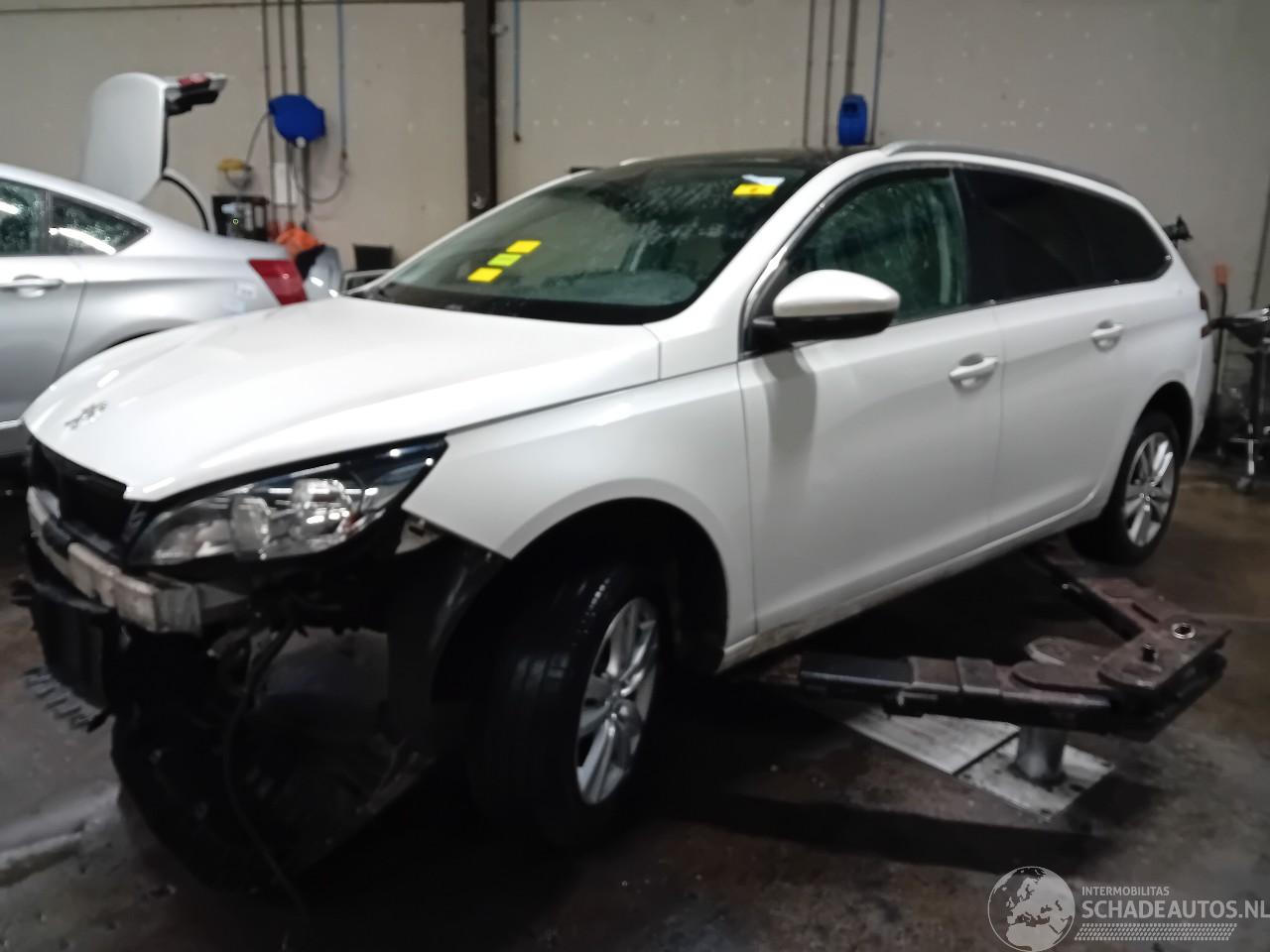 Peugeot 308 308 SW (L4/L9/LC/LJ/LR) Combi 5-drs 1.6 BlueHDi 120 (DV6FC(BHZ)) [88kW=
]  (03-2014/12-2021)