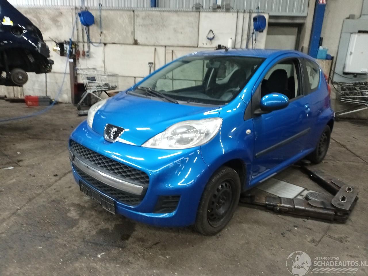 Peugeot 107 107 Hatchback 1.0 12V (384F(1KR)) [50kW]  (06-2005/05-2014)