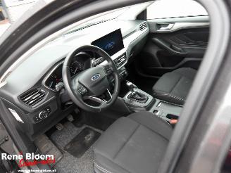Ford Focus 1.0 EcoBoost Hybrid Navi Titanium X picture 10
