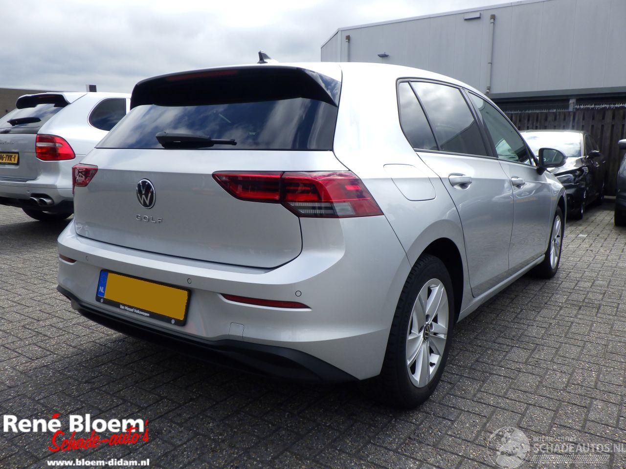 Volkswagen Golf 1.0 TSI Life Business 110pk