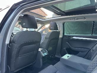Skoda Superb Gereserveerd 1.6 TDI 120pk dsg aut + f1 Style Bus - pano - nap - xenon - rest bpm 1300 - keyless - front + side + line assist - elektr klep picture 24