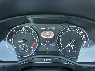 Skoda Superb Gereserveerd 1.6 TDI 120pk dsg aut + f1 Style Bus - pano - nap - xenon - rest bpm 1300 - keyless - front + side + line assist - elektr klep picture 18