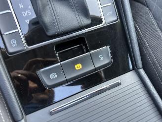 Skoda Superb Gereserveerd 1.6 TDI 120pk dsg aut + f1 Style Bus - pano - nap - xenon - rest bpm 1300 - keyless - front + side + line assist - elektr klep picture 44