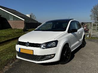 damaged passenger cars Volkswagen Polo 1.2 12V BlueMotion Trendline 2011/6