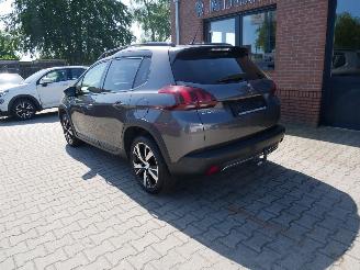 Peugeot 2008 ALLURE GT picture 4