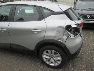 Renault Captur 1.0Tce 17.140km!!! Klima Navi Camera CruiseControl Pdc.... picture 9