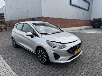 damaged passenger cars Ford Fiesta 1.0 EcoBoost Titanium  Clima - Navi 2022/11