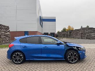 Ford Focus 1.0 Ecoboost ST Line picture 5