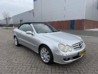 krockskadad bil auto Mercedes CLK 200 K  CABRIOLET  Avantgarde 2007/6