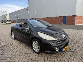 Vaurioauto  passenger cars Peugeot 207 CC  1.6 VTI Clima 2008/6