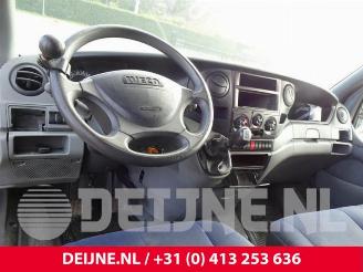 Iveco Daily New Daily IV, Van, 2006 / 2011 40C12V, 40C12V/P picture 23