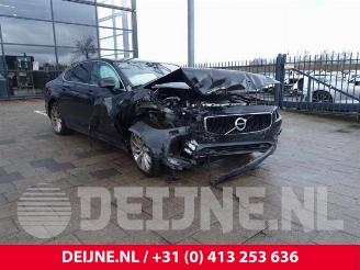 Vrakbiler auto Volvo S-90 S90 II, Sedan, 2016 2.0 D3 16V 2018/4