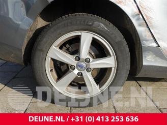 Volvo V-40 V40 (MV), Hatchback 5-drs, 2012 / 2019 2.0 D2 16V picture 31