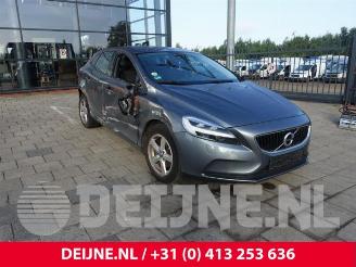 Autoverwertung Volvo V-40 V40 (MV), Hatchback 5-drs, 2012 / 2019 2.0 D2 16V 2016/7