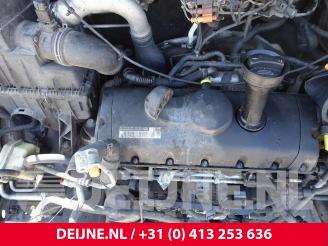 Volkswagen Transporter Transporter T5, Van, 2003 / 2015 2.5 TDi picture 35