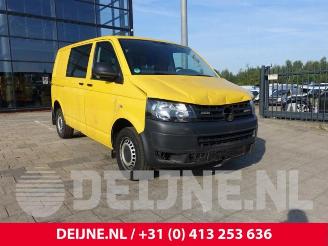 rozbiórka samochody osobowe Volkswagen Transporter Transporter T5, Van, 2003 / 2015 2.0 TDI BlueMotion 2015/12