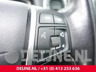 Volvo V-40 V40 (MV), Hatchback 5-drs, 2012 / 2019 2.0 D4 16V picture 28