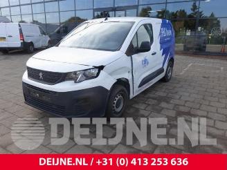 Coche siniestrado Peugeot Partner Partner (EF/EU), Van, 2018 1.5 BlueHDi 75 2020/6