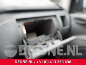 Mercedes Vito Vito (639.6), Van, 2003 / 2014 2.2 109 CDI 16V picture 31