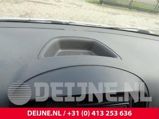 Hyundai H-300 H-300, Van, 2008 2.5 CRDi picture 31