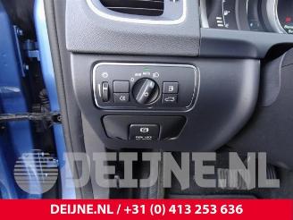 Volvo V-60 V60 I (FW/GW), Combi, 2010 / 2018 2.4 D6 20V Plug-in Hybrid AWD picture 27