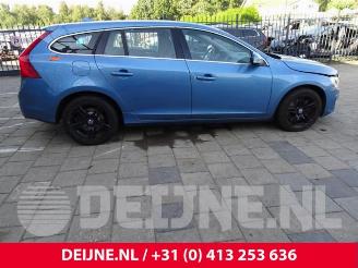 Volvo V-60 V60 I (FW/GW), Combi, 2010 / 2018 2.4 D6 20V Plug-in Hybrid AWD picture 8