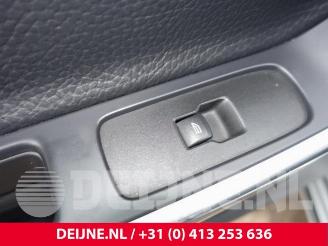 Volvo V-60 V60 I (FW/GW), Combi, 2010 / 2018 2.4 D6 20V Plug-in Hybrid AWD picture 18