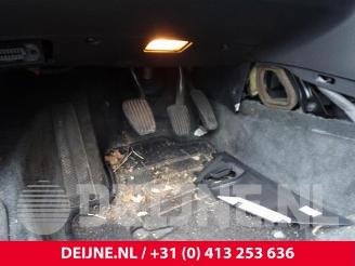 Volvo S-80  picture 26