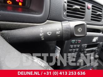 Volvo S-80  picture 17