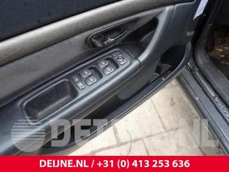 Volvo S-80  picture 23