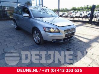 Salvage car Volvo V-50 V50 (MW), Combi, 2003 / 2012 1.8 16V Flexifuel 2006/9