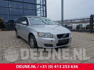 Salvage car Volvo V-50 V50 (MW), Combi, 2003 / 2012 2.4 D5 20V 2009/10