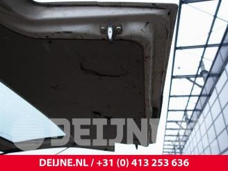 Volkswagen Transporter Transporter/Caravelle T4, Bus, 1990 / 2003 1.9 TDI picture 32