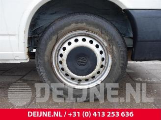 Volkswagen Transporter Transporter/Caravelle T4, Bus, 1990 / 2003 1.9 TDI picture 26