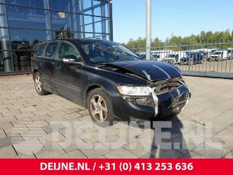 Coche siniestrado Volvo V-50 V50 (MW), Combi, 2003 / 2012 2.0 16V 2011/5