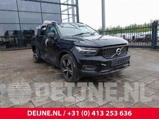 Uttjänta bilar auto Volvo XC40 XC40 (XZ), SUV, 2017 1.5 T3 12V 2021