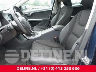 Volvo V-60 V60 I (FW/GW), Combi, 2010 / 2018 2.0 D3 20V picture 18